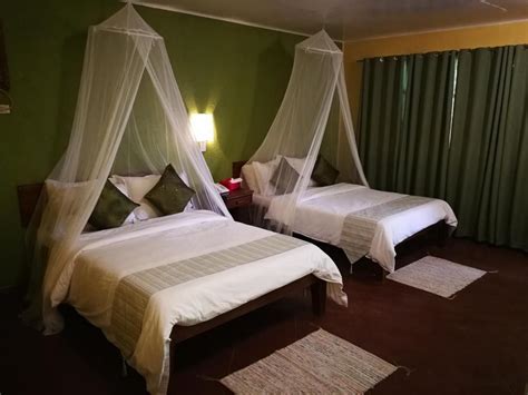 The Sun Villa Resort and Spa Hilltop .